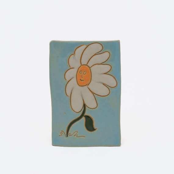 Kevin McNamee-Tweed Flower in Wind, 2025 glazed ceramic 5 x 3 1/4 in. (12.7 x 8.3 cm.)