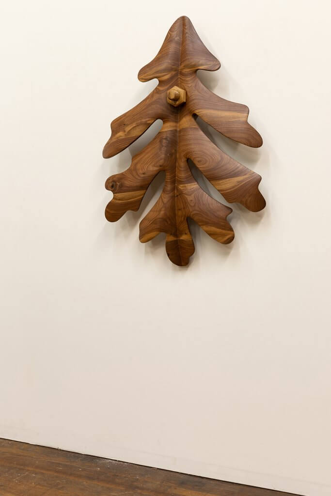 Raul De Lara Oak (Central Park), 2026 walnut, oak 38 x 26 x 6 1/2 in. (96.5 x 66 x 16.5 cm.)